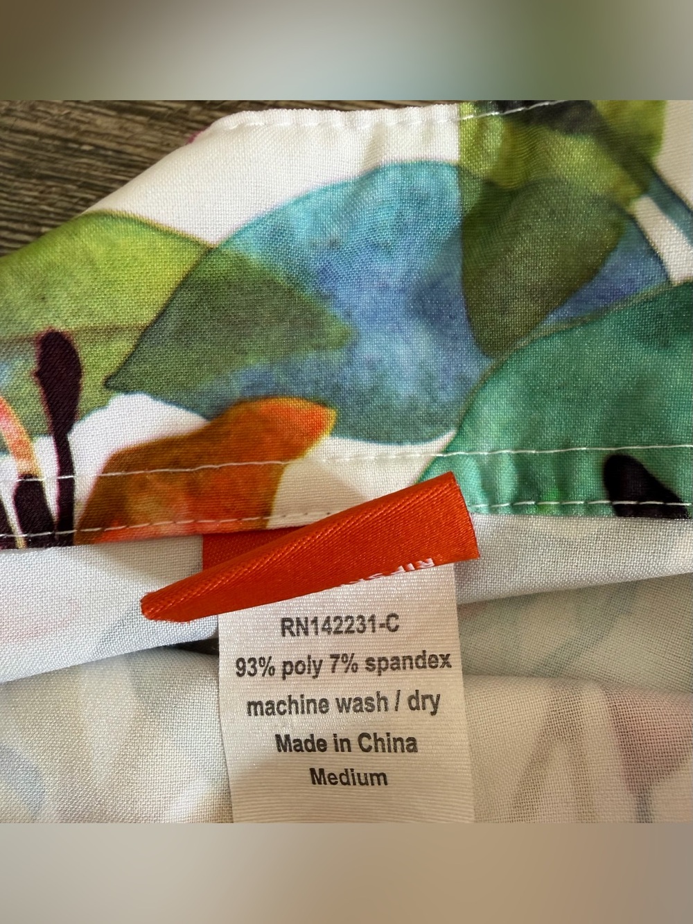 Rip Skirt Hawaii Size Medium Wildflower Watercolor Wrap Skirt Length 2 Vacation - Picture 4 of 12